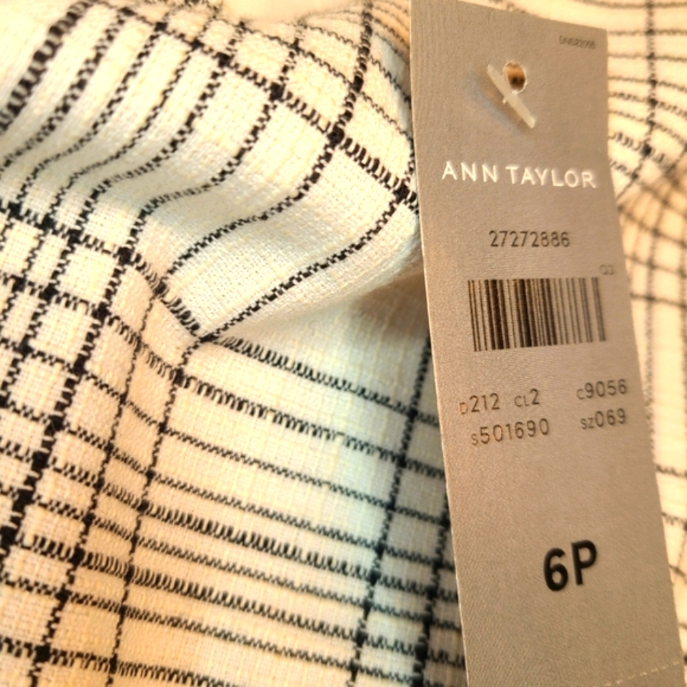 NWT Ann Taylor Plaid Career Top Size 6P - Picture 4 of 9